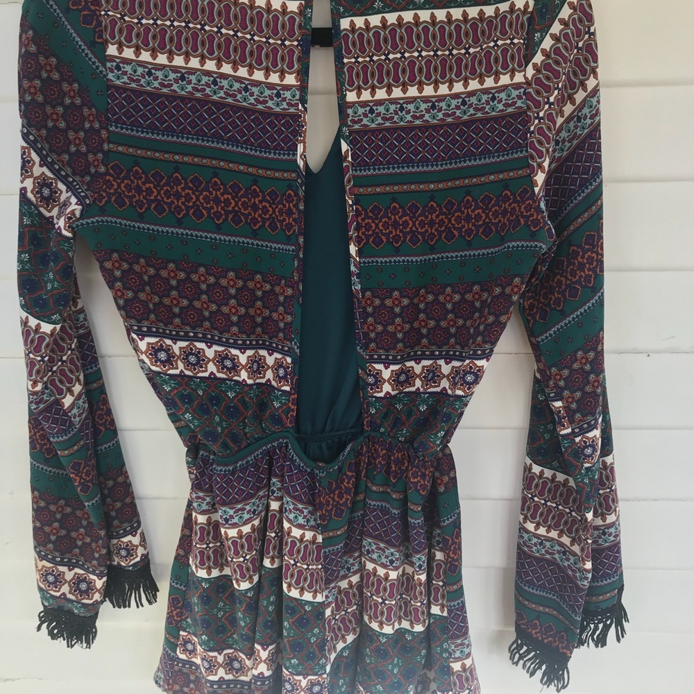 Adorable romper - Picture 3 of 4
